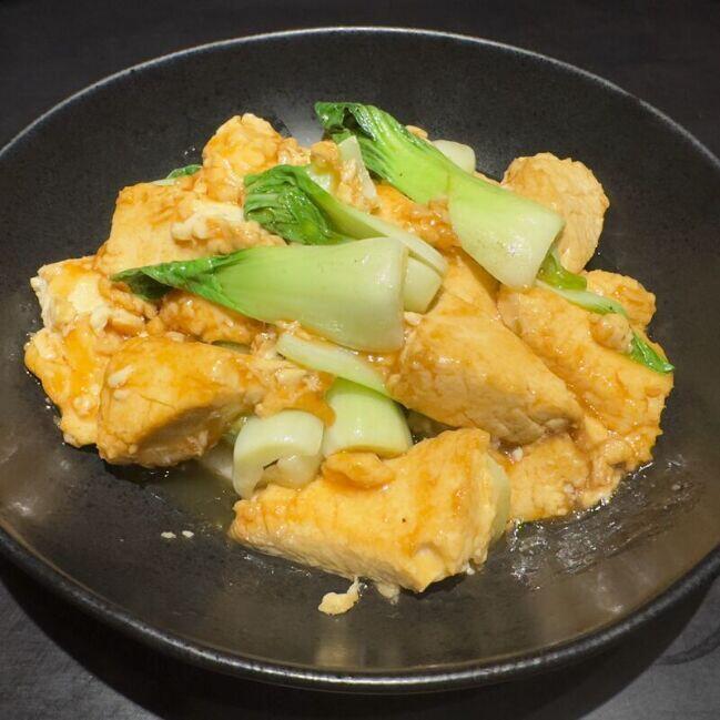 D. Tofu & Bok Choy in Garlic Sauce